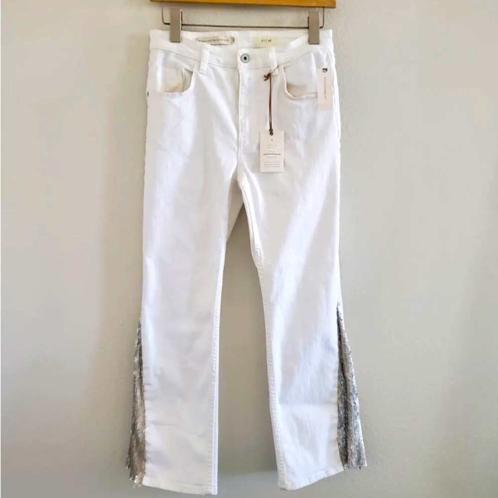 Anthropologie Pilcro and the letterpress white jeans